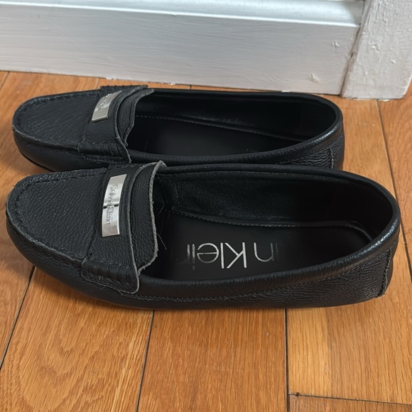 Calvin Klein / Women's Lavida Loafers - Picture 5 of 7